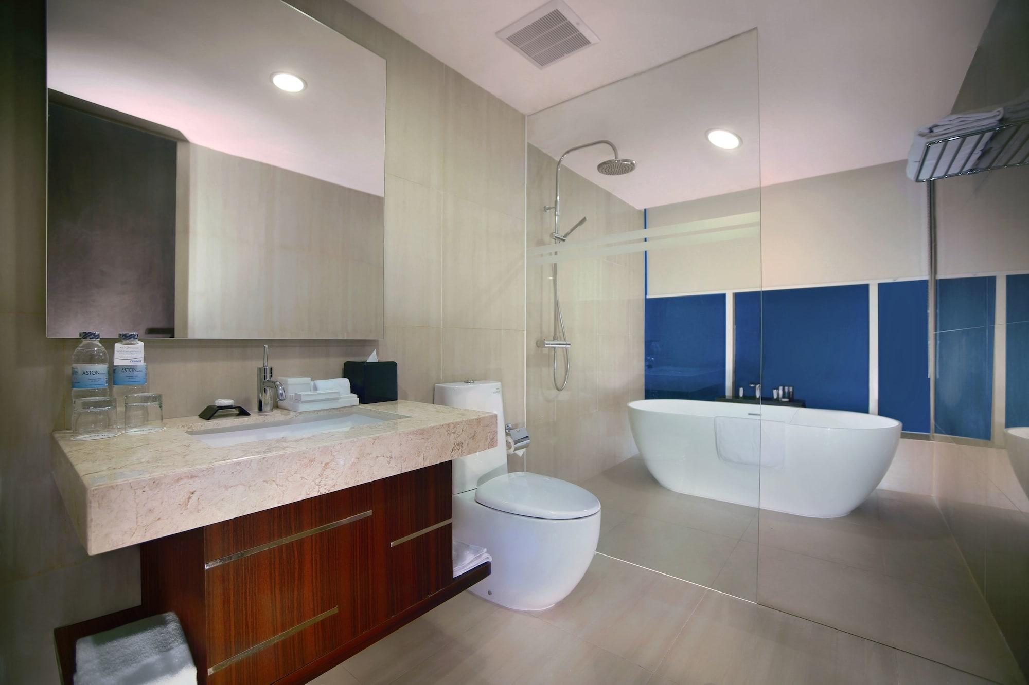Aston Madiun Hotel & Conference Center Εξωτερικό φωτογραφία