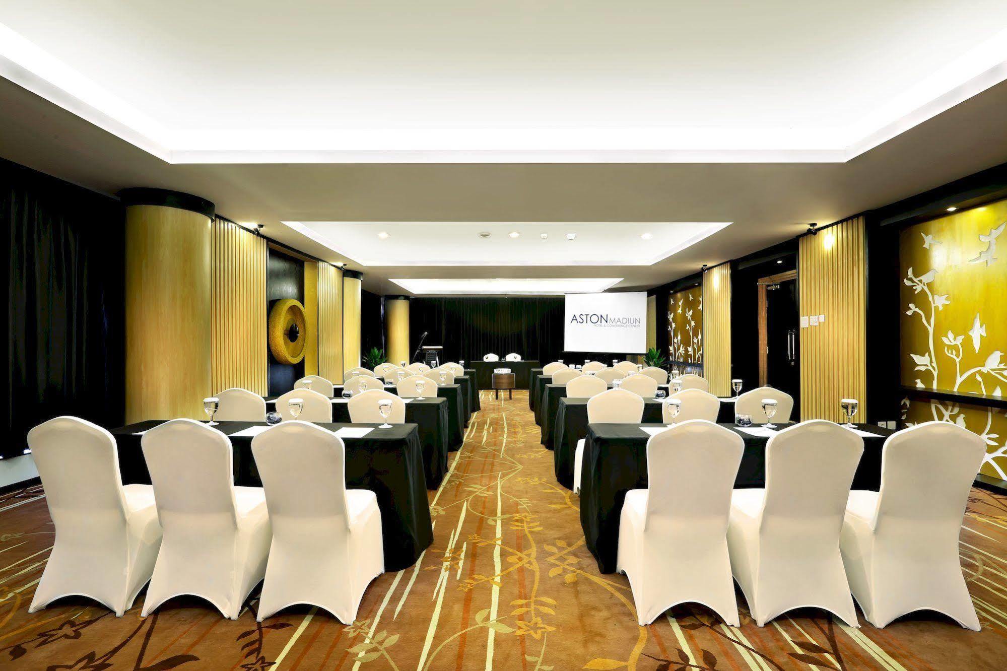 Aston Madiun Hotel & Conference Center Εξωτερικό φωτογραφία
